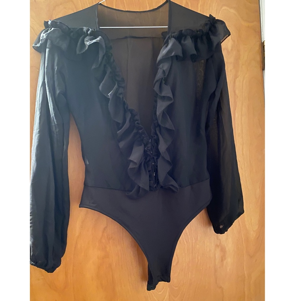 Ruffle black bodysuit